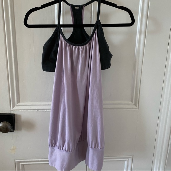 Lululemon Workout Tank / Size 6 - Picture 3 of 4